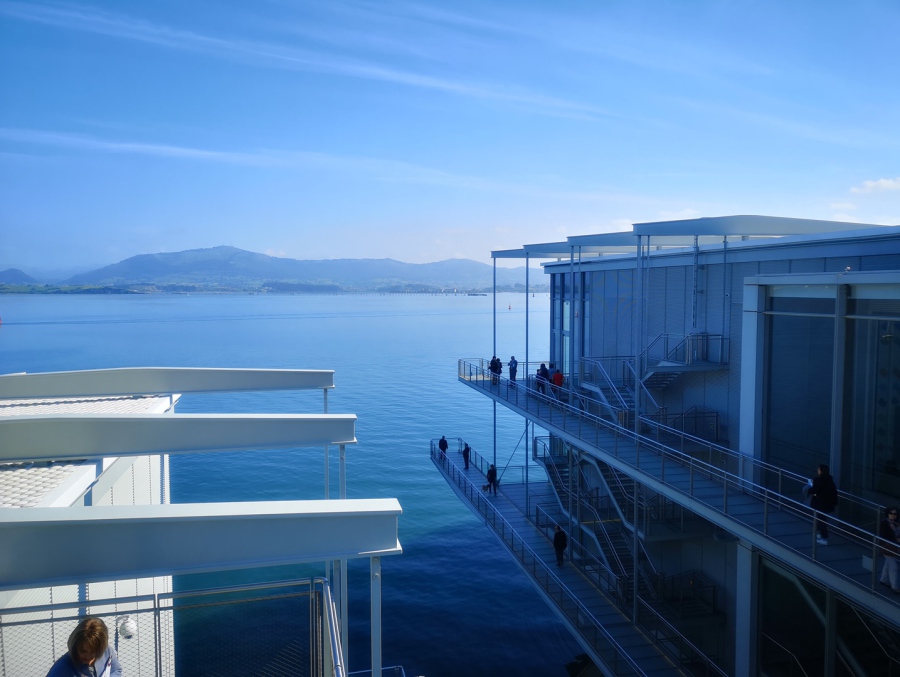 Vista de la bahía de Santander desde el Centro Botín